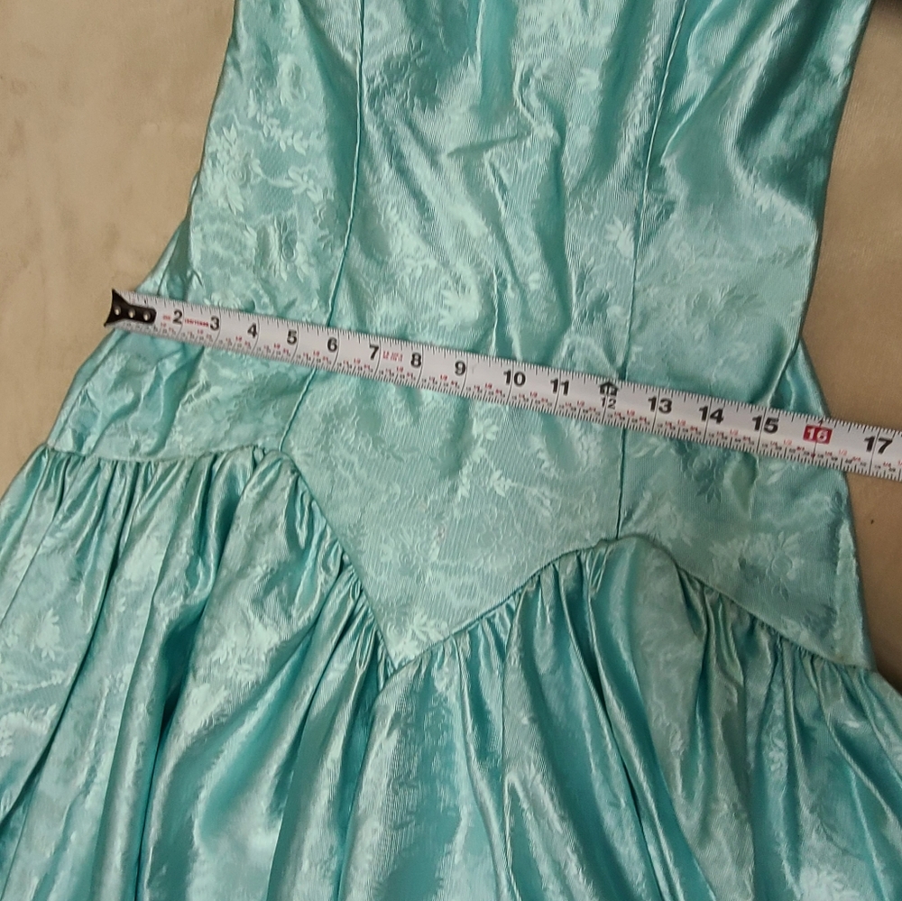 Elegant Aqua Off-Shoulder Gown, Vintage, Made In USA, Union Tag, 80's - Picture 15 of 16